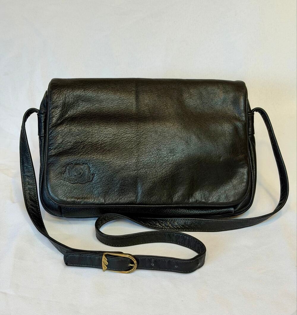 Vintage Stone Mountain USA Black Pebble Leather Flap Crossbody Bag
